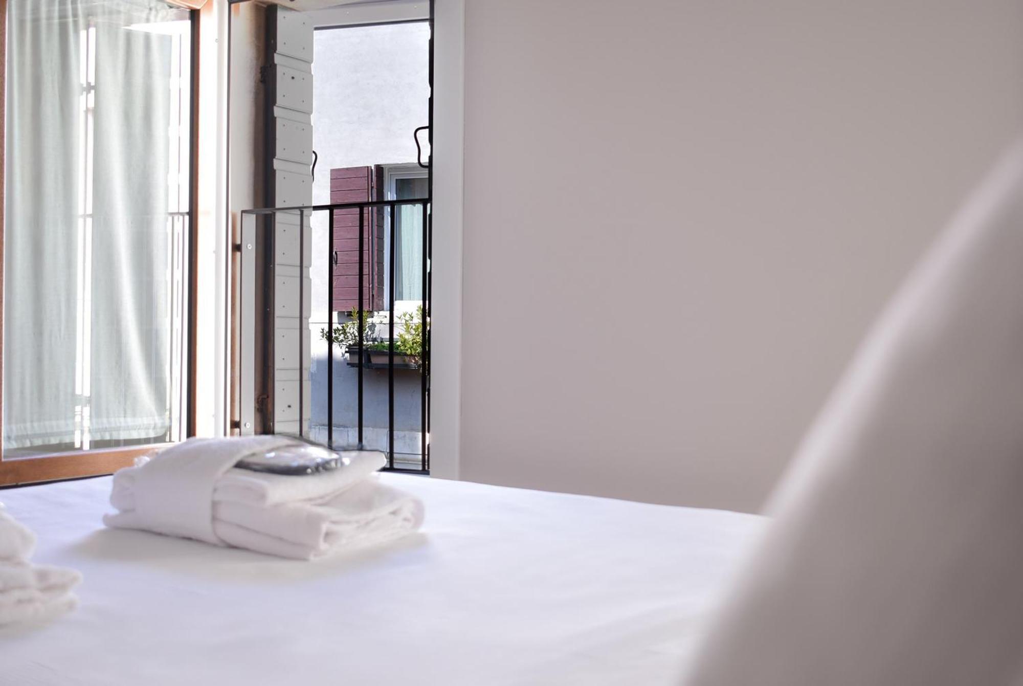 Welc-Om Padova Al Santo Apartment Exterior photo
